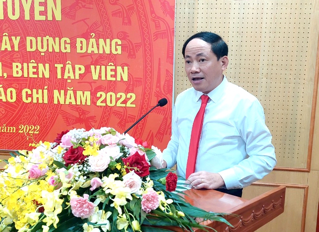 Thứ trưởng Bộ Thông tin và Truyền thông Phạm Anh Tuấn phát biểu khai mạc Hội nghị - Ảnh: VGP/Nguyễn Hoàng